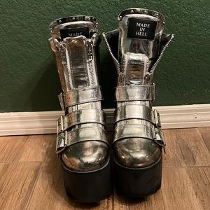 CURRENT MOOD MADE IN HELL BOOTS